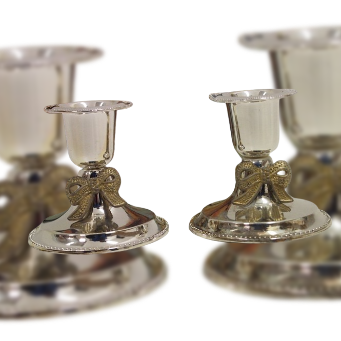 CANDELABRO CON MO�A PLATINA 8 CMS.